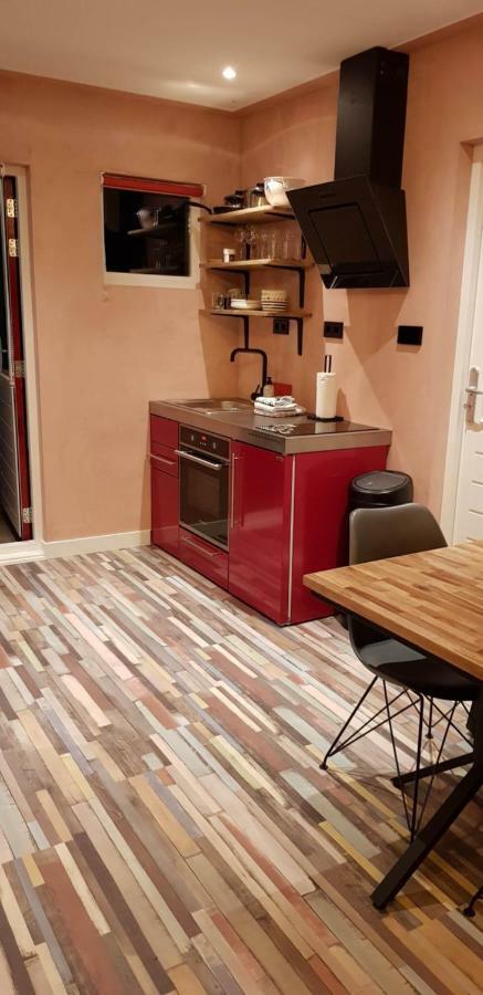 Jabaki Red Studio Hoofddorp Extérieur photo